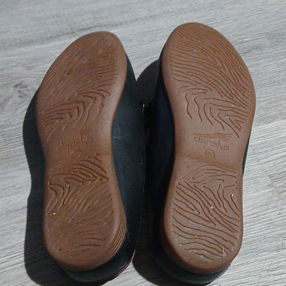 DANSKO Leora Nappa Leather Comfort Mules Black with Chain Detail Sz 37 NWOT - Picture 7 of 8